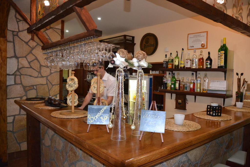 Penzion A Restaurace Stare Casy Горні-Бечва Екстер'єр фото